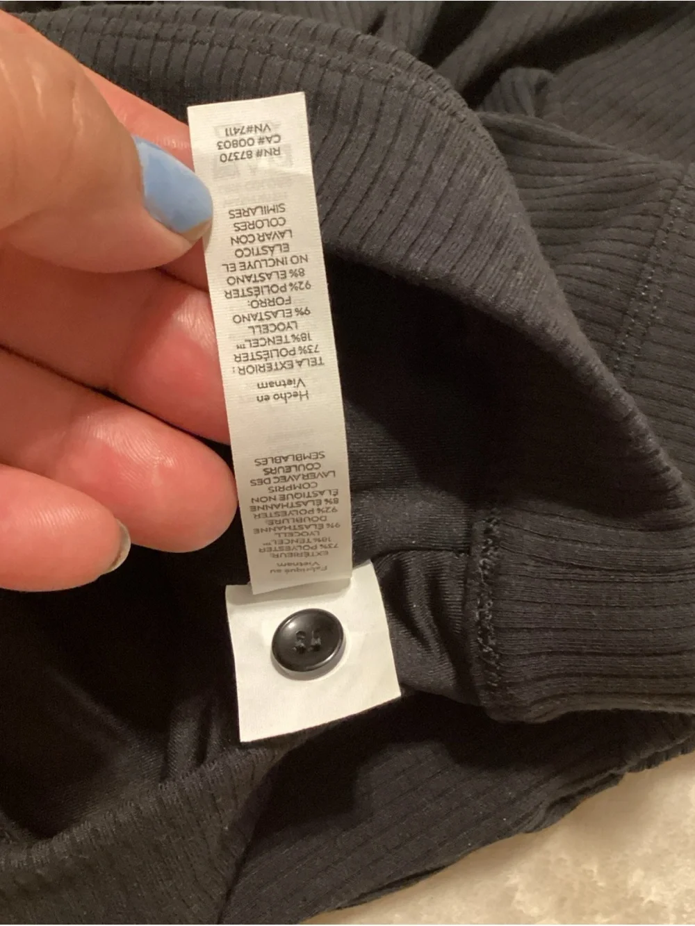 ALO Yoga Black Ribbed Scoop Neck Button-Front Crop Top